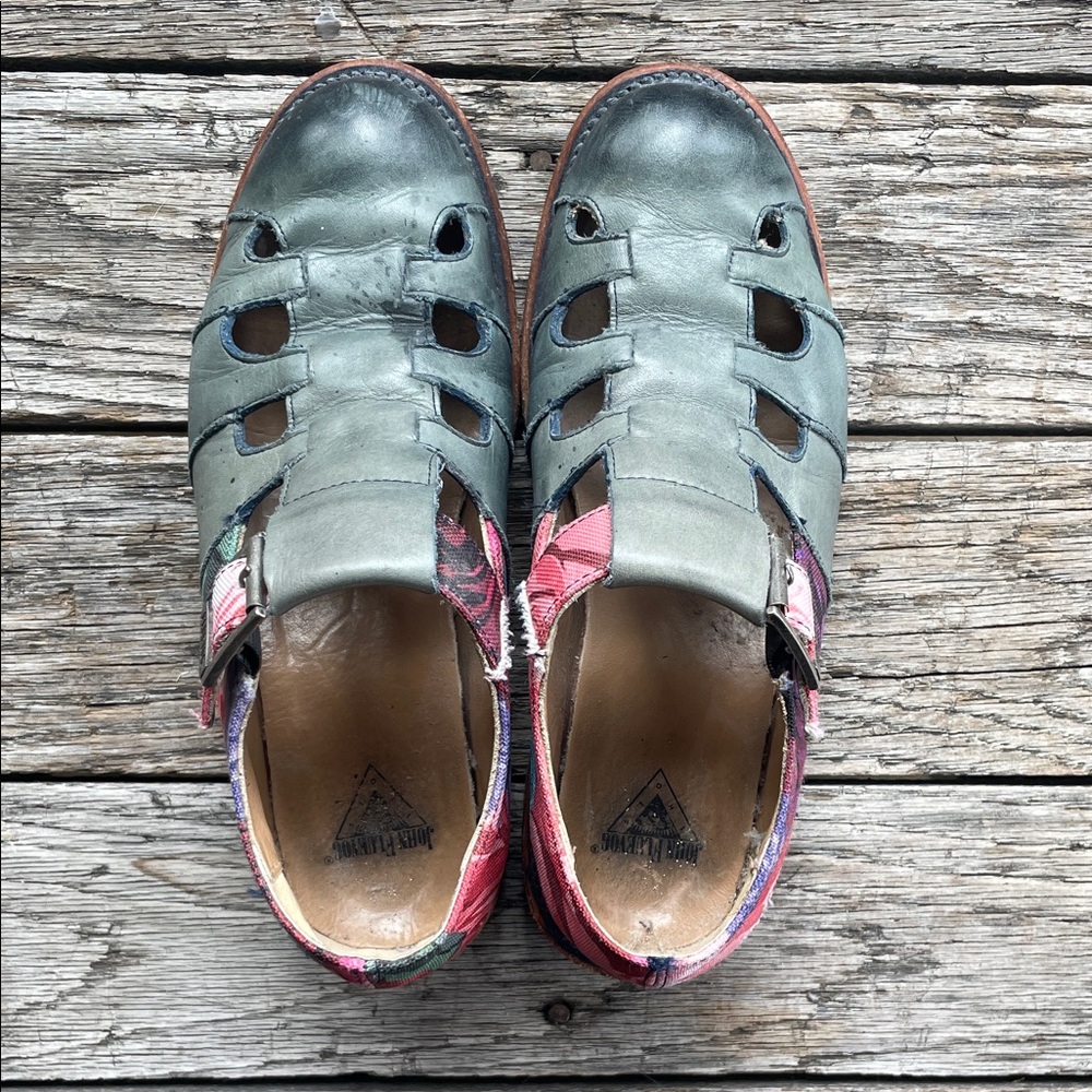 Green Leather Cutout Fisherman Shoes